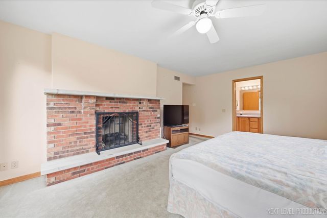 40W923 Mulhern Drive, Elburn, IL 60119