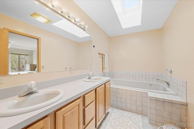 40W923 Mulhern Drive, Elburn, IL 60119