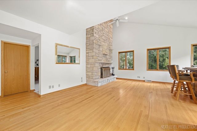 40W923 Mulhern Drive, Elburn, IL 60119