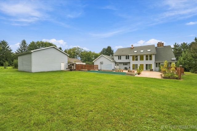 40W923 Mulhern Drive, Elburn, IL 60119