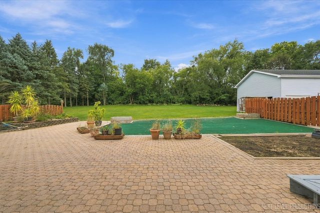 40W923 Mulhern Drive, Elburn, IL 60119