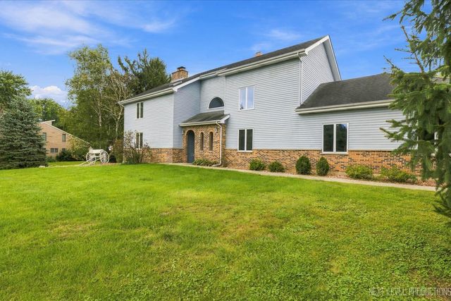40W923 Mulhern Drive, Elburn, IL 60119