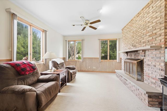 40W923 Mulhern Drive, Elburn, IL 60119