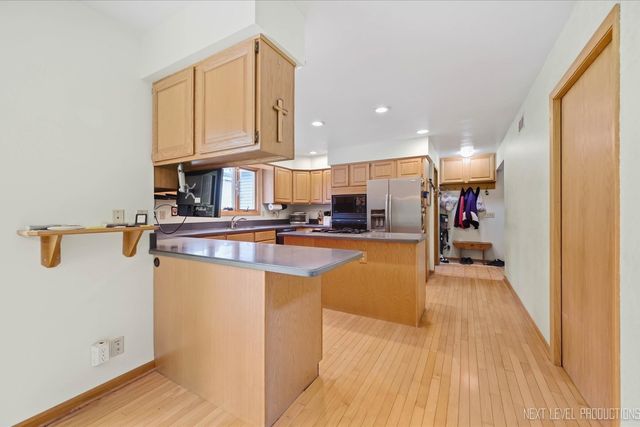 40W923 Mulhern Drive, Elburn, IL 60119