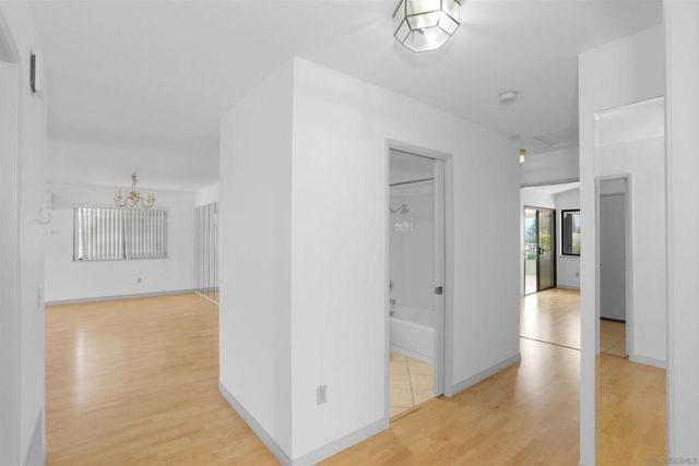 18228 Via Guadalmina, San Diego, CA 92128