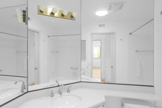 18228 Via Guadalmina, San Diego, CA 92128