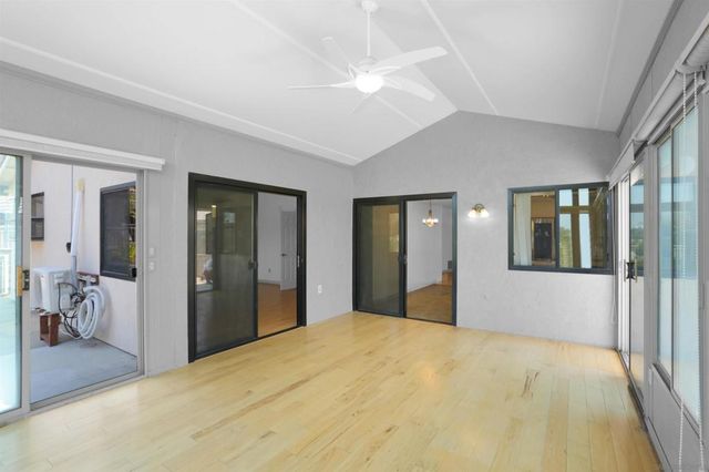 18228 Via Guadalmina, San Diego, CA 92128