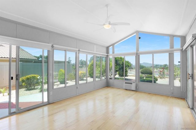18228 Via Guadalmina, San Diego, CA 92128