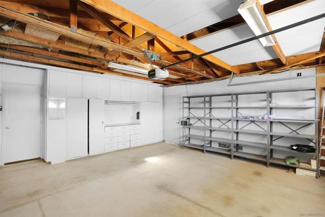 18228 Via Guadalmina, San Diego, CA 92128