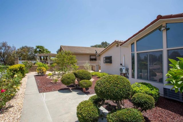 18228 Via Guadalmina, San Diego, CA 92128