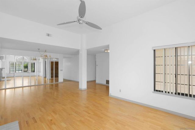 18228 Via Guadalmina, San Diego, CA 92128