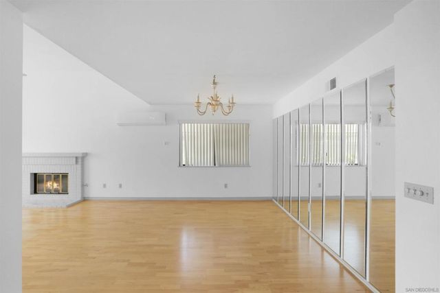 18228 Via Guadalmina, San Diego, CA 92128