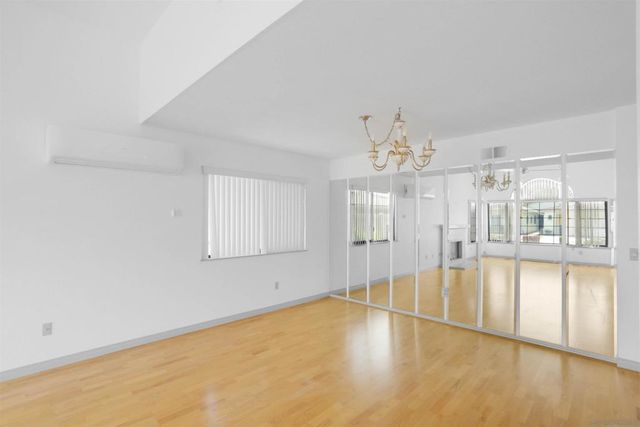 18228 Via Guadalmina, San Diego, CA 92128