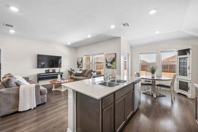 1419 Ella Rose, Josephine, TX 75189