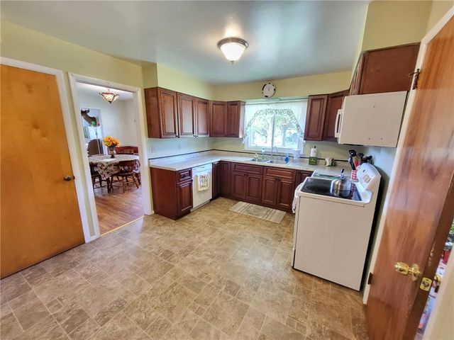 158 Dingman Hill Road, Bainbridge, NY 13733