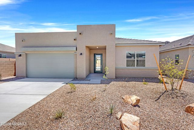 14768 N Blue Juniper Lane, Marana, AZ 85658