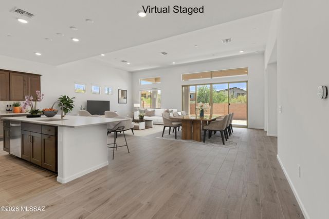 14768 N Blue Juniper Lane, Marana, AZ 85658