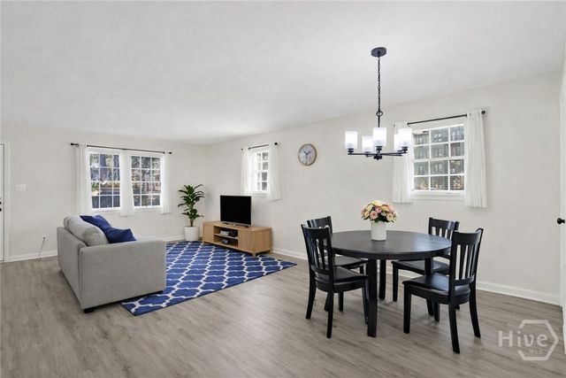 3 Berkley Place, Savannah, GA 31405