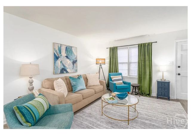 3 Berkley Place, Savannah, GA 31405