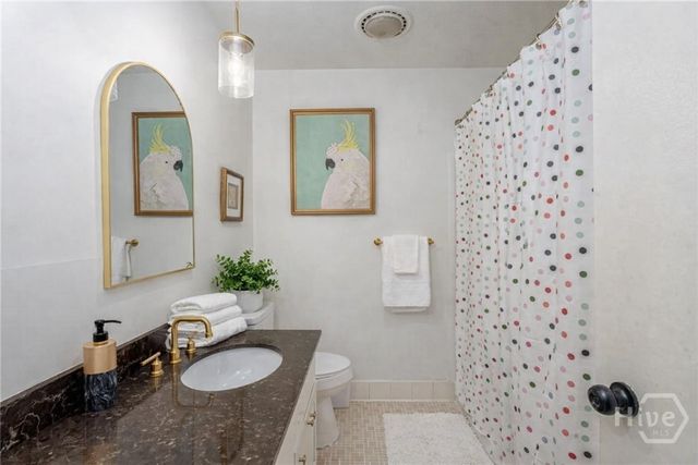 3 Berkley Place, Savannah, GA 31405