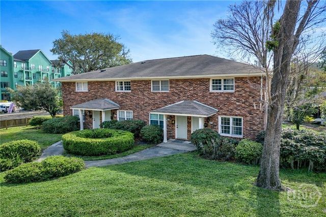 3 Berkley Place, Savannah, GA 31405