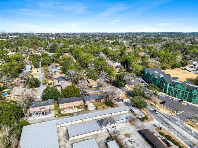 3 Berkley Place, Savannah, GA 31405