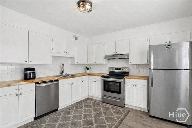 3 Berkley Place, Savannah, GA 31405