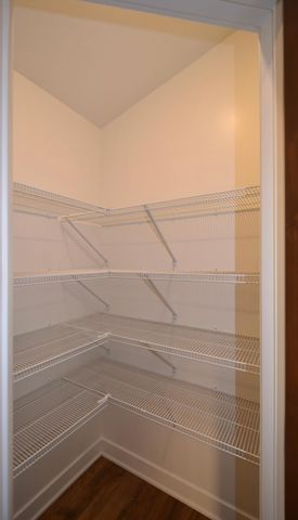 2215 Elk Run Drive SE, Pine Island, MN 55963