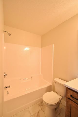 2215 Elk Run Drive SE, Pine Island, MN 55963