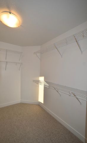 2215 Elk Run Drive SE, Pine Island, MN 55963