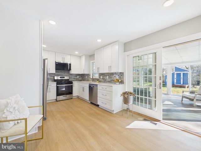 403 ARBOR DR, Glen Burnie, MD 21061