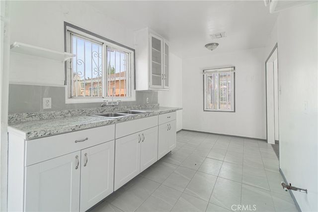 3658 W 104th, Inglewood, CA 90303