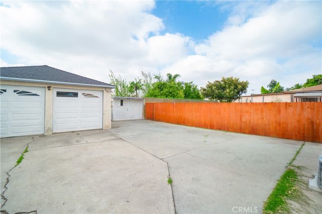3658 W 104th, Inglewood, CA 90303