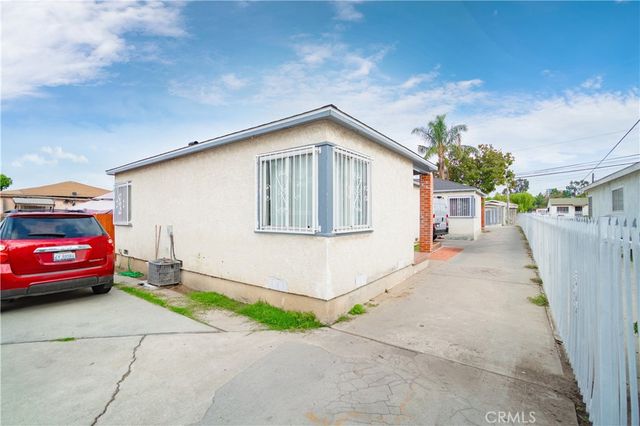 3658 W 104th, Inglewood, CA 90303