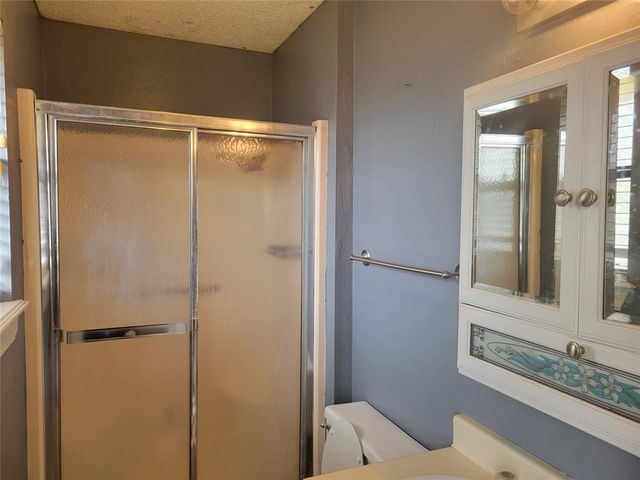 1212 NE 24th Street, Moore, OK 73160