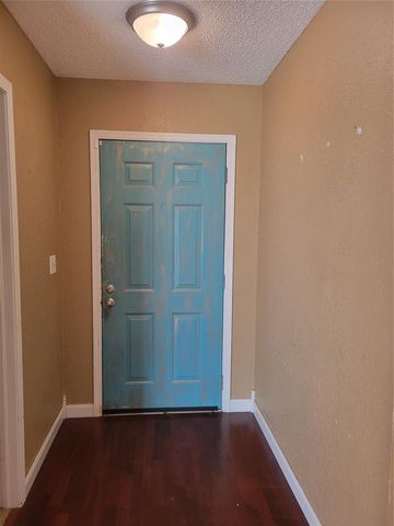 1212 NE 24th Street, Moore, OK 73160