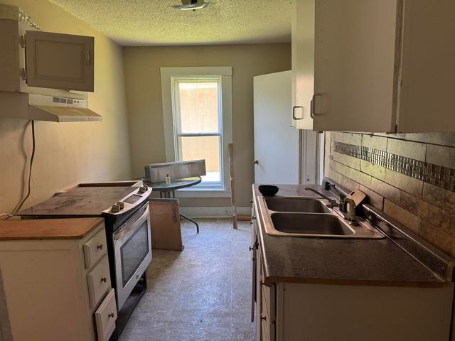 1616 HARMEN ST, Memphis, TN 38108