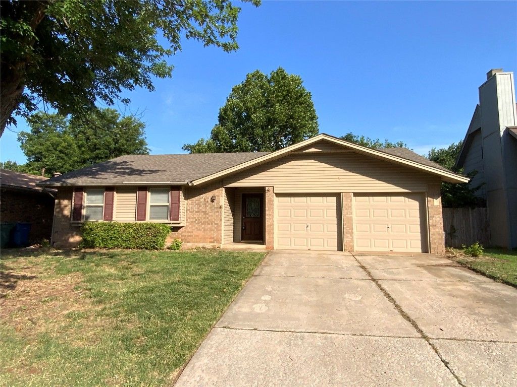 705 Holly Hill Road, Edmond, OK 73003