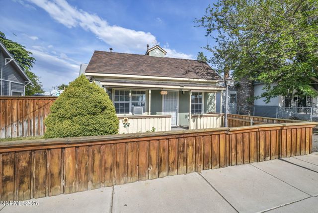 534 13th Street, Sparks, NV 89431