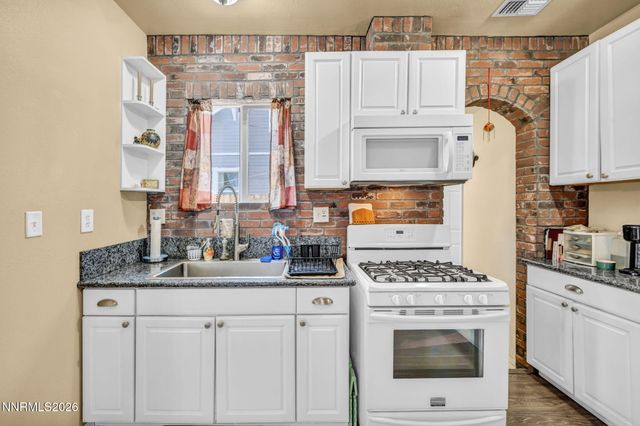 534 13th Street, Sparks, NV 89431