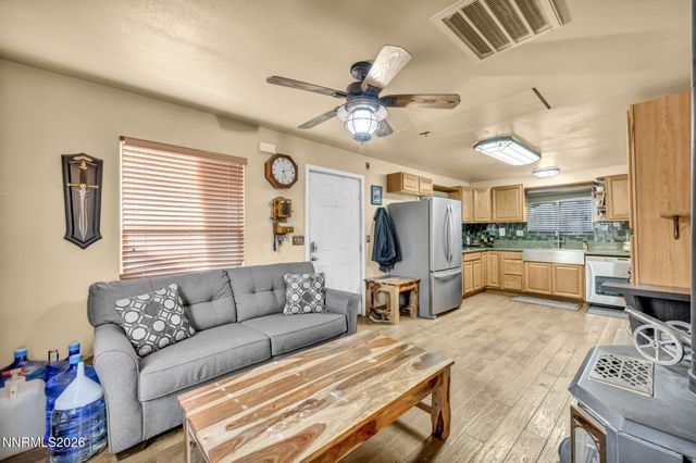 534 13th Street, Sparks, NV 89431
