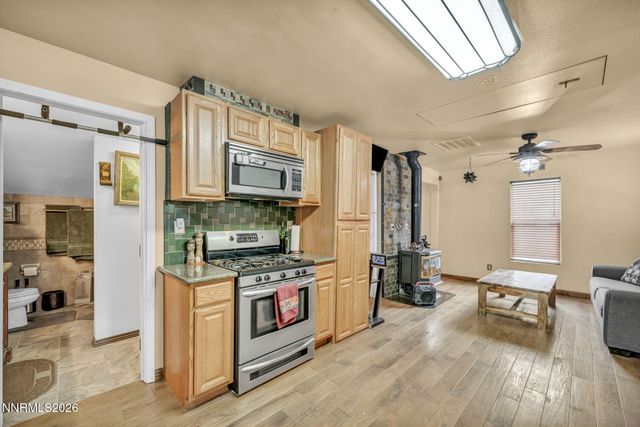 534 13th Street, Sparks, NV 89431