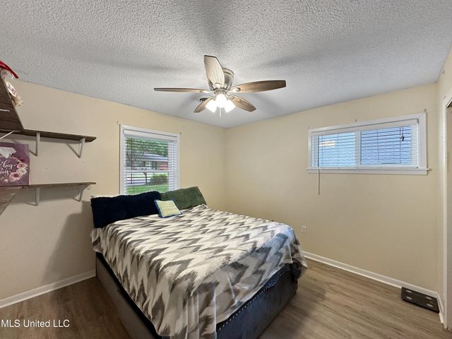 1008 Normandy Drive, Clinton, MS 39056
