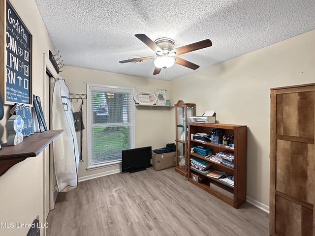 1008 Normandy Drive, Clinton, MS 39056