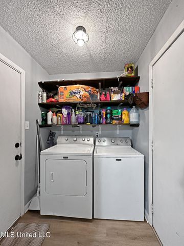 1008 Normandy Drive, Clinton, MS 39056