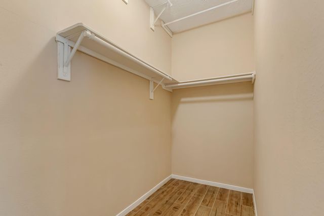 914 Chapwood Court, Spring, TX 77373