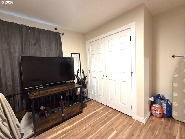 2904 N 3RD St, La Grande, OR 97850