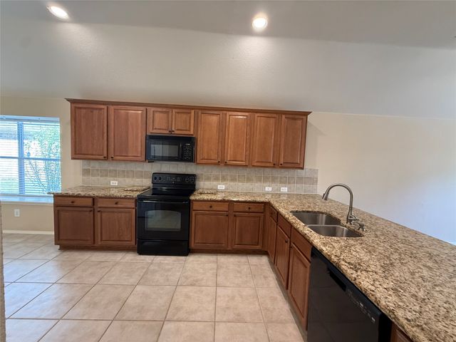 3605 Cottonwood Road, Melissa, TX 75454
