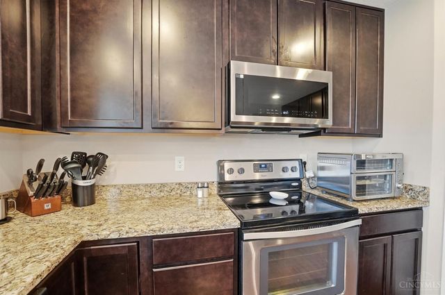 1200 Carrington Place, Hamilton Twp, OH 45039