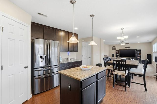 1200 Carrington Place, Hamilton Twp, OH 45039